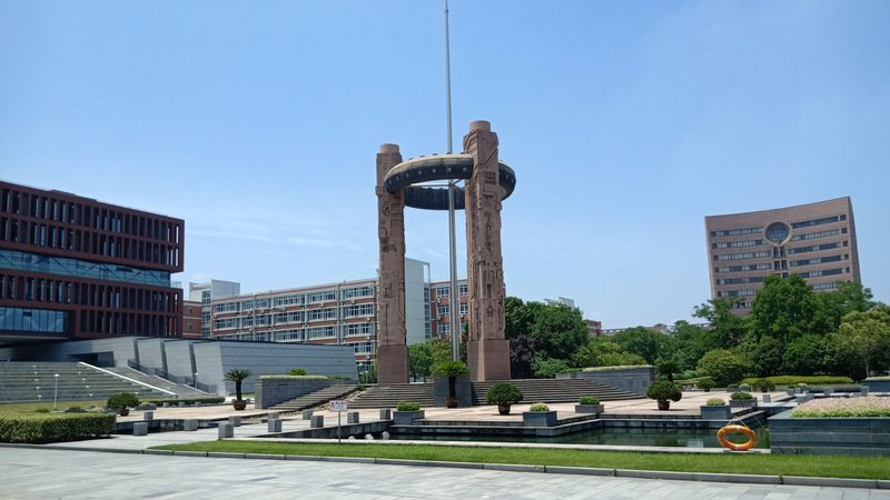 深圳线路板定做：揭秘定制化生产的关键要素